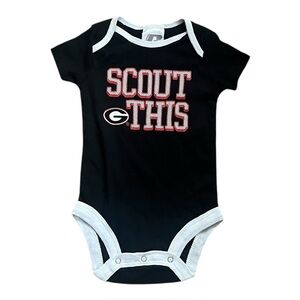 Russell R casual black graphic Scout G This one piece baby boy 3-6 Mo white trim